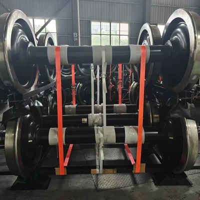 Vagonlar için 840mm Demiryolu Tekerlek Seti 22.9T/25T Axle Load Wagon Wheelset